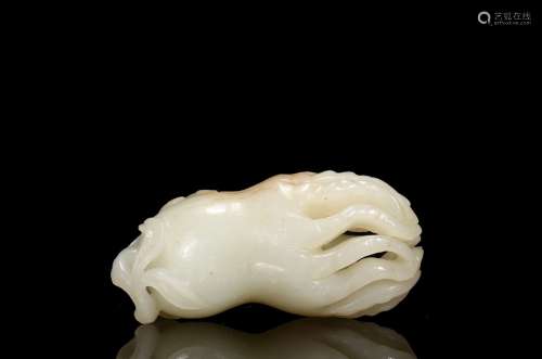 A white jade finger citron carving