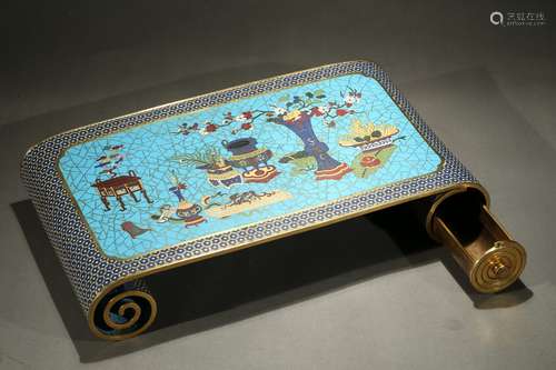 A cloisonne enamel 'scrolling' bogu stand