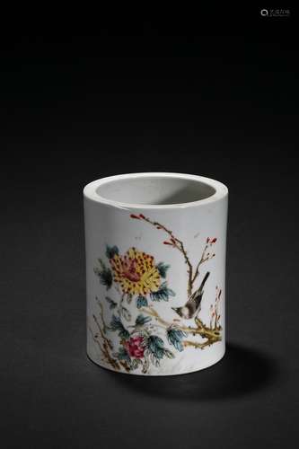 Shi Yuchu: famille rose 'flowers and bird' brushpot