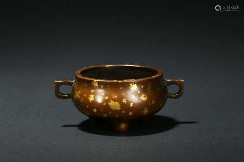 A bronze gilt-splashed xuande censer