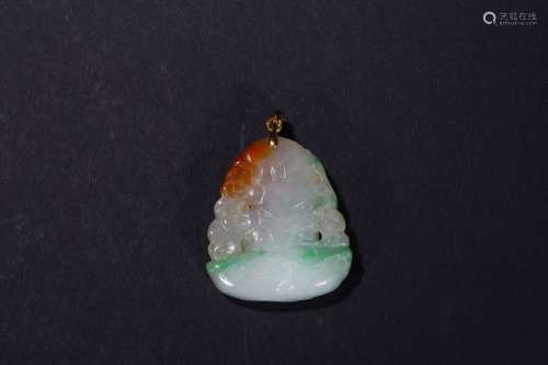 A tri-color jadeite guanyin pendant