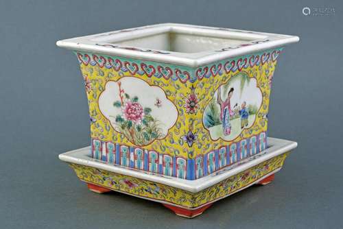 A FAMILLE ROSE PORCELAIN JARDINIERE AND DISH