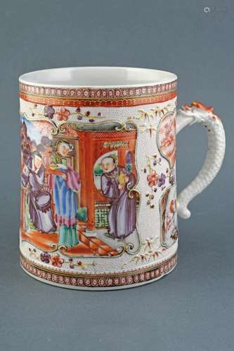 A FINE AND RARE PORCELAIN MANDARIN MUG