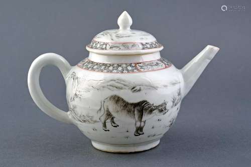 A BEAUTIFUL PORCELAIN TEAPOT