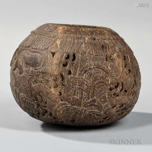 Carved Coconut 椰子雕刻