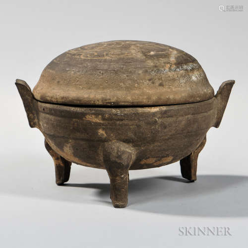 Stoneware Tripod Covered Vessel 三足陶器