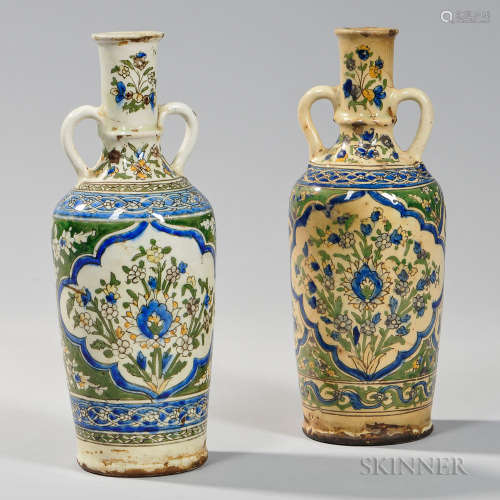 Pair of Glazed Pottery Vases 波斯釉面陶瓷花瓶一对