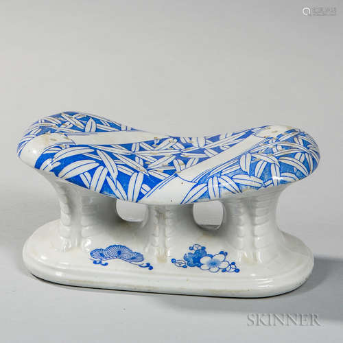 Blue and White Porcelain Pillow 蓝白瓷枕头