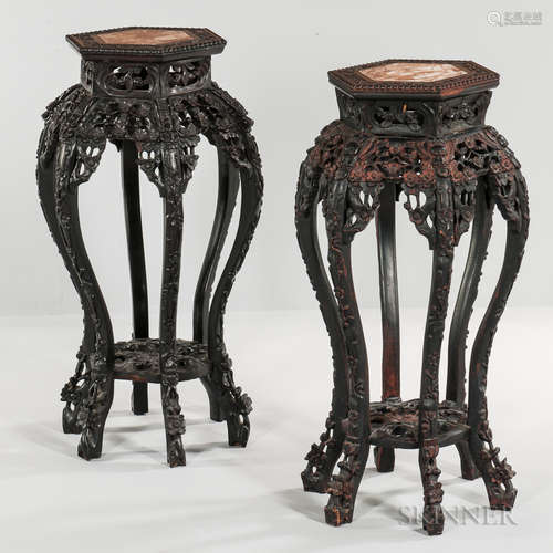 Near Pair of Marble-top Stands 一对大理石面花台