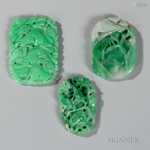 Three Apple Green Jadeite Openwork Plaque Pendants 三个苹果绿玉坠