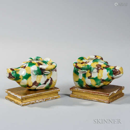 Pair of Sancai  -glazed Oxen-headed Rhytons 一对三彩釉牛头杯