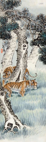 朱文侯（1895～1961） 松林双虎 镜片 设色纸本