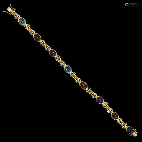 A 14K GOLD BRACELET