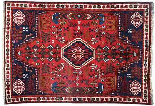 N OLD PERSIAN SHIRAZ RUG