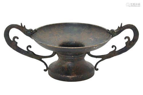 A CHINESE BRONZE CHALICE