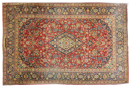 AN OLD PERSIAN KASHAN RUG