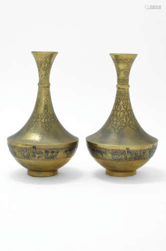 A PAIR OF ALFRED SALZMANN BRASS CAIROWARE VASES INLAID WITH SILVER AND COPPER