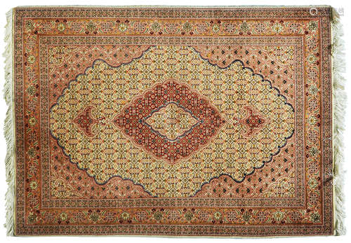 A PERSIAN TABRIZ BIJAR PATTERN RUG