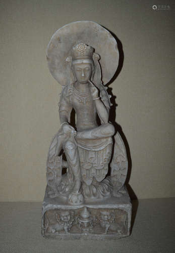 A JADE FIGURE OF BUDDHA