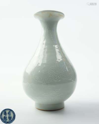 YONGLE NIANZHI MARK WHITE GLAZED VASE