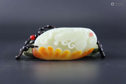 Hetian White Jade Butterfly Pendant, Qing Dynasty