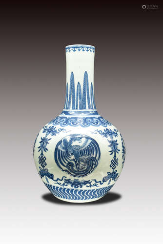 Blue and White 'Dragon and Phoenix' Tianqiuping