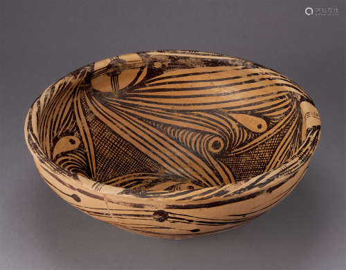马家窑文化彩陶钵