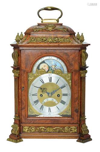 AN ENGLISH BRACKET CLOCK