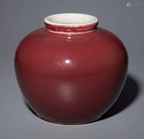 清 霁红釉罐