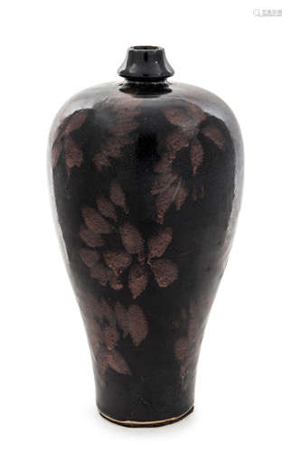 A Russet Splashed Black Glazed Stoneware Vase, Meiping