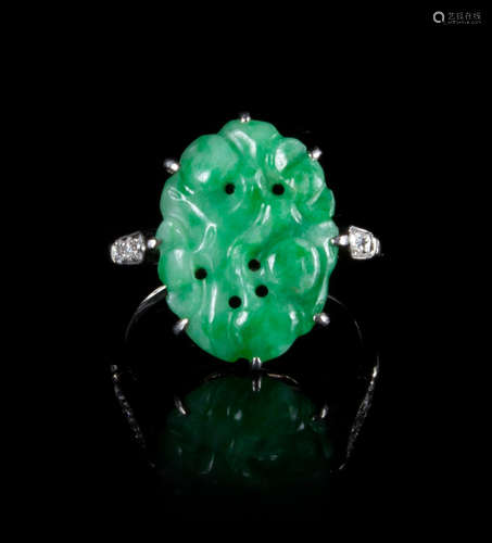 A Jadeite and Diamond Inset Ring