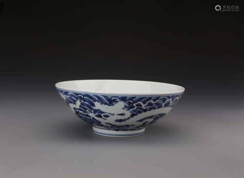 Chinese Blue and White Bowl Painted with Dragon and Ocean Marked 