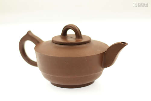 Chinese Yixing Glay Teapot Marked 