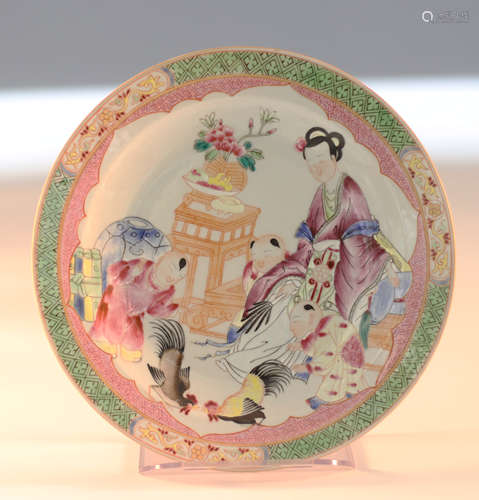 Chinese Qing Styled Export Famille Rose Dish Painted with Figures  W:23cm