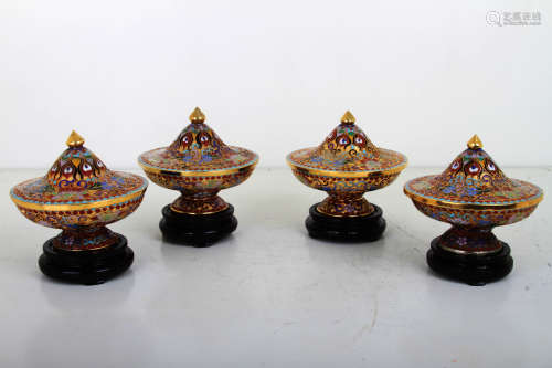 Set of Four Republic Styled Chinese Cloisonn Enameled Bowl Painted with Figures W:10cm H:8cm