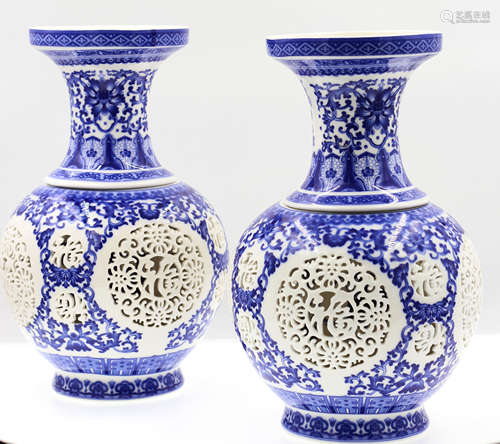 Chinese A Pair of Blue and White Vase Painted with Twine Lotus  Carved with Chinese Character 