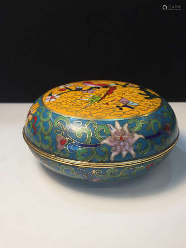 Chinese Qing Style Cloisonn Enameled Box Painted with Birds and Flowers W:8cm H:4cm
