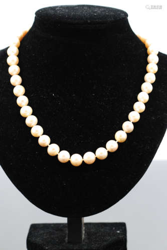 Chinese Pearl Necklace (40 beads) W:10mm/bead