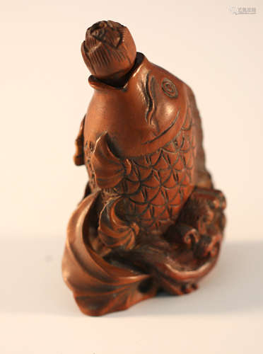 Chinese Qing Styled Boxwood Carved Glodfish Shaped Snuff Bottle W:4.5cm H:8cm