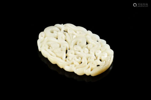 JADE OPENWORK CARVED PLAQUE ORNAMENT