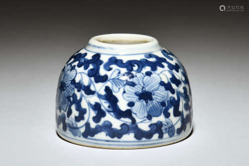 BLUE AND WHITE 'FLOWERS' SPITTOON