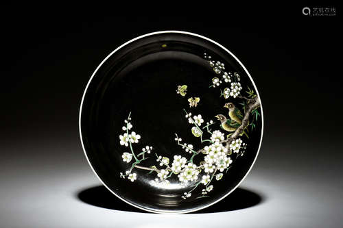 FAMILLE ROSE BLACK GROUND 'BIRDS & FLOWERS' DISH