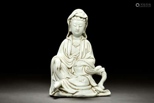 BLANC DE CHINE DEHUA CARVED GUANYIN FIGURE