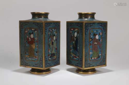 A Pair of Chinese Cloisonné Vases 