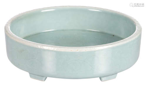 A Chinese celadon floral decorated brush washer, H 6 - ø 22 cm