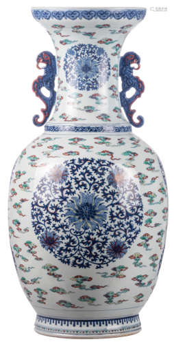 A large Chinese floral doucai vase, 18th - 19thC, H 80 cm