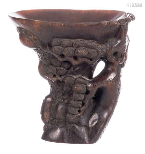 A Chinese carved horn libation cup, 19thC, H 14 cm