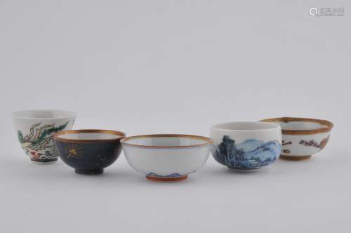 Lot of five Japanese porcelain sake cups. Meiji period.