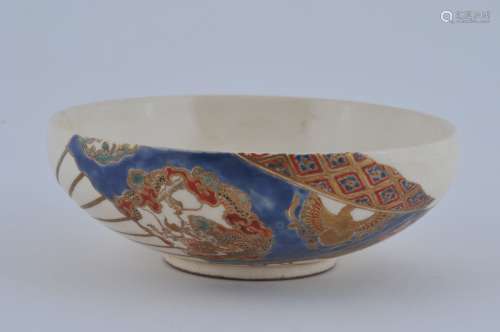 Satsuma pottery tea bowl. Japan. 19th century.