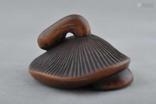 Carved wooden Netsuke. Japan. 19th century. Study of